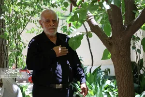 img-profile-author