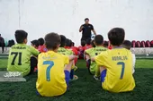 مربی &laquo;مهربان&raquo; به دنبال کشف استعداد فوتبالیست&zwnj;های حاشیه&zwnj;شهر است