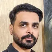 این معلم&zwnj;نقاشی پرورش را بر آموزش مقدم می&zwnj;داند