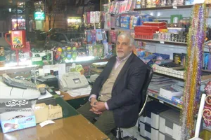 آقا رضا ۳۵ سال است کام مردم محله گاز را شیرین می‌کند