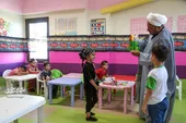 عمو روحانی قصه&zwnj;گو