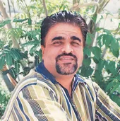 رضا عطاران بازیگری تئاتر را از گروه ما آغاز کرد