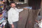 نمدهای خوش رنگ و نقش &laquo;موسی دستوری&raquo;