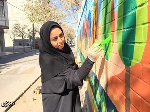 رنگ شادی کانون «امید انقلاب» بر دیوارهای کوی کارمندان اول