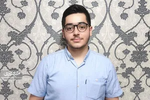 img-profile-author