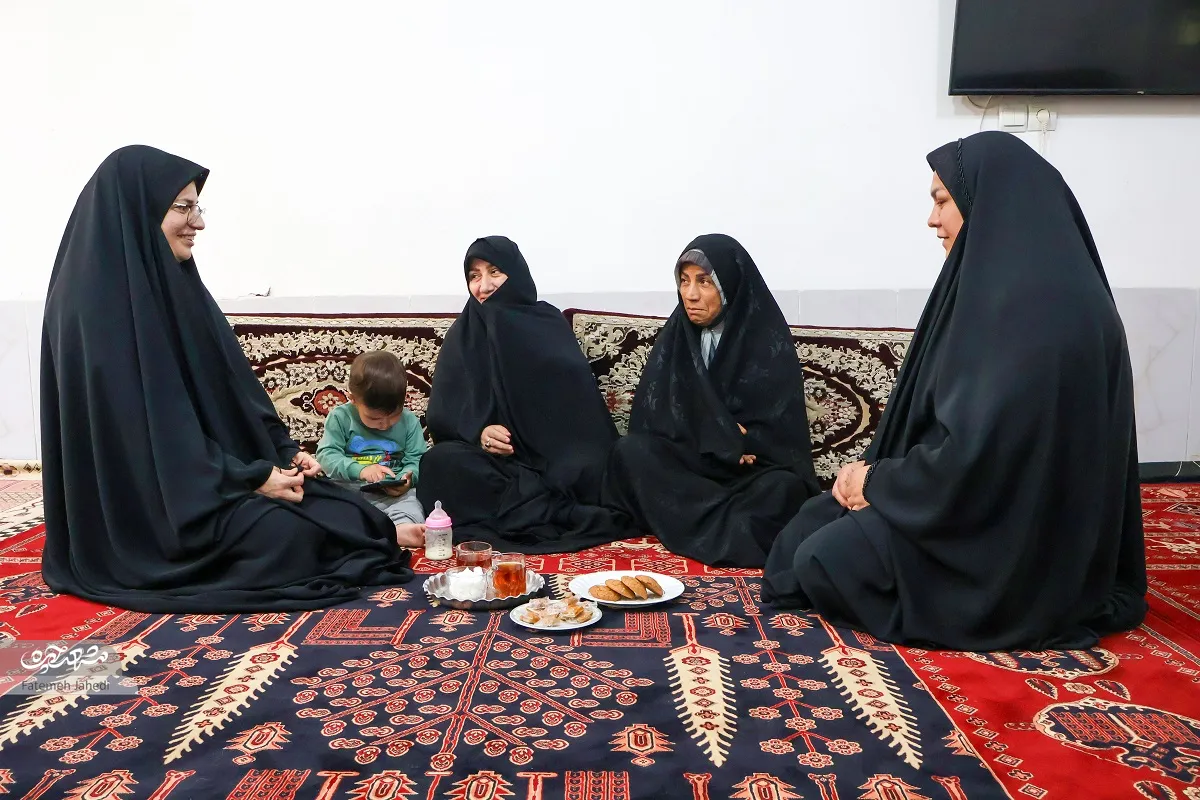 فاطمه دهقان
