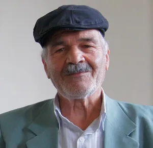 img-profile-author