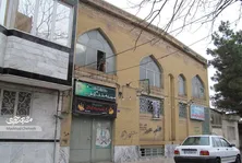 مسجد صاحب‌الزمان(عج)، همسن انقلاب است