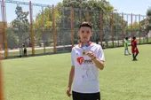 فوتبالیست قلعه خیابان لژیونر شد