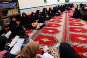 کلاس درس زندگی در محله مهرگان
