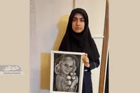 آیدا سلطانی با سیاه‌قلم‌هایش به جشنواره خوارزمی رفت