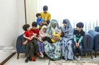 بانوی مشهدی در چهل سالگی هشت فرزند دارد