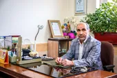دکتر جواد رضایی سال&zwnj;هاست بیشتر بیمارانش را رایگان ویزیت می&zwnj;کند