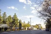 معبری در محاصره اراضی رهاشده رازی