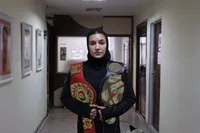 آلبوم پرافتخار دختر رزمی‌کار محله خواجه‌ربیع
