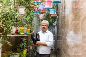 دست&zwnj;دوزهای از رونق افتاده روایتی از کفش&zwnj;دوز محله امام هادی(ع) 