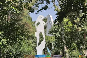 img-profile-author