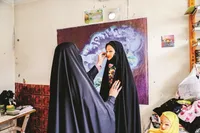 کارآفرینی برای ۷۵ زن سرپرست خانوار با نقاشی