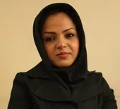 ماهانا جامی ۳۰۱۱ پله برج میلاد را با دست بالا رفته است