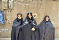مهربانی بی‌دریغ همسایه‌های مسجد چوبی