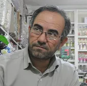 &laquo;محمد دارویی&raquo;، عطاری که مجوز تجویز دارد