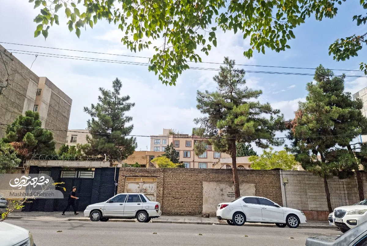 علی طبری