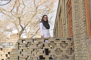 img-profile-author