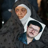 نامِ شهیدان نامی را مادرشان زنده نگه داشته است