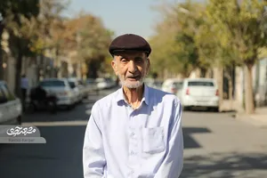 محمدتقی اسلامی با یک نذر، معرق‌کار حرم مطهر شد