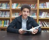 امیدرضا کتاب&zwnj;خوان برتر مدرسه است