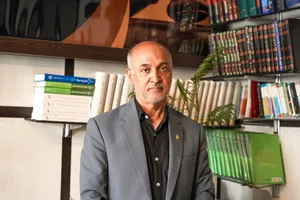 img-profile-author
