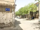  کوچه ده متری، باغ&zwnj;تره بود