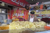 زندگی نبات&zwnj;فروش محله عامل همیشه شیرین است