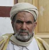 حاج عباس ۸۱ ساله، پدر ۱۰ فرزند و یک مسجد است