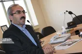 ۲ دانش&zwnj;آموز حسین آقا با یک مداد درس می&zwnj;خواندند!