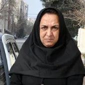 زهرا پهلوان&zwnj;لو هر روز ۱۲ ساعت مسافرکشی می&zwnj;کند