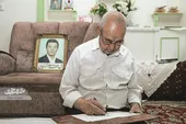 هنر خطاطی روی سنگ مزار پسر شهید